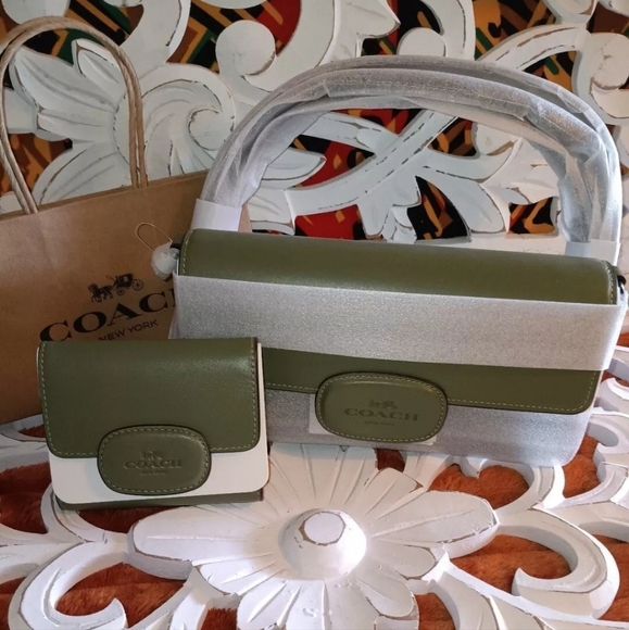 SOLD OUT ONLINE! COACH ELIZA FLAP CROSSBODY & ELIZA SMALL WALLET NWT - Picture 1 of 8